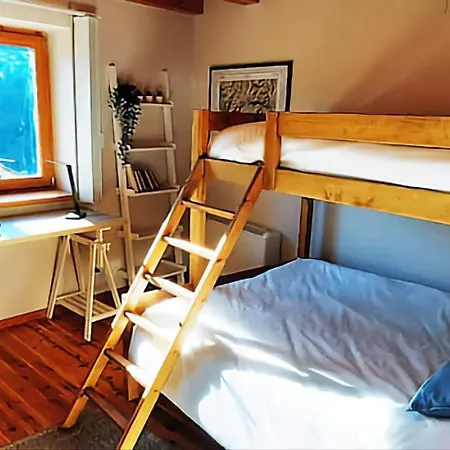 Antiga Rectoria, Aidi. Holiday home Aydi