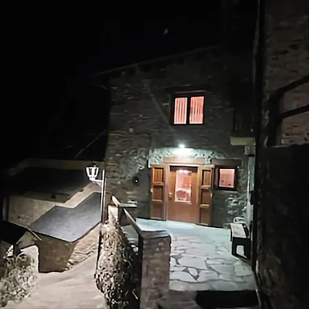 Holiday home Antiga Rectoria, Aidi. Aydi
